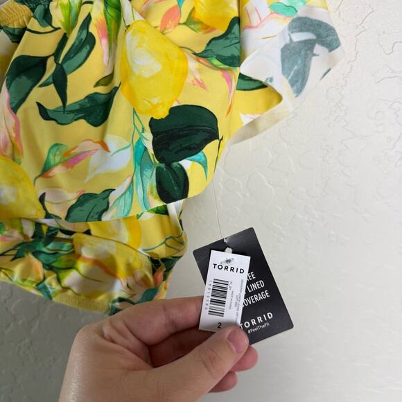 Torrid Lemon Leaves Yellow Off Shoulder Ruffle Swim Top 2X NWT 16915160 - Picture 8 of 11